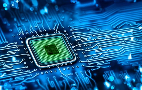 Nvidia Unveils Next-Gen Blackwell GPUs Amid AI Boom